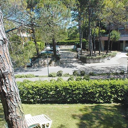Flat In Lignano Pineta Leilighet Lignano Sabbiadoro Eksteriør bilde