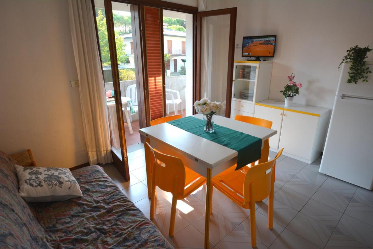 Flat In Lignano Pineta Leilighet Lignano Sabbiadoro Eksteriør bilde