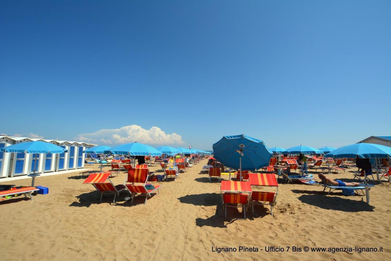Flat In Lignano Pineta Leilighet Lignano Sabbiadoro Eksteriør bilde
